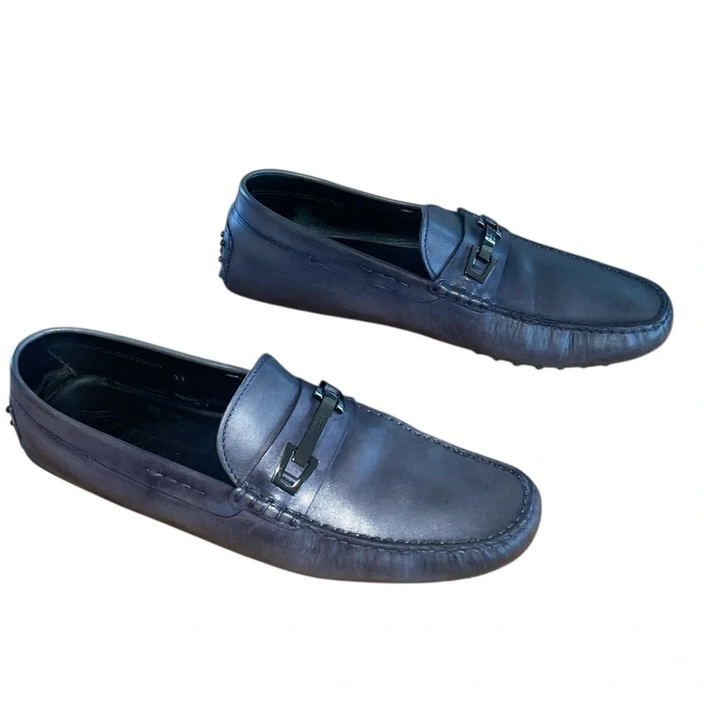 Tod’s buckle- detailed rubber pebble out sole Italian design loafer. Size 11 GUC - Picture 7 of 16